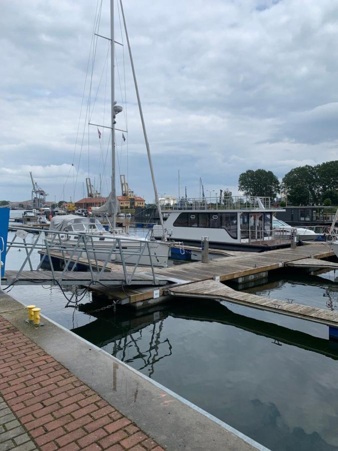 Amber Houseboat Apartman Swinoujscie Kültér fotó