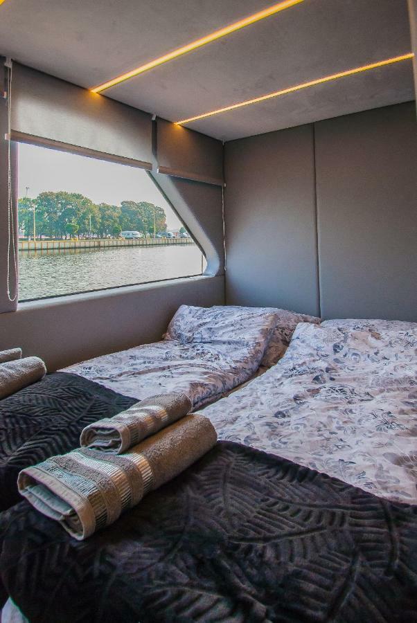 Amber Houseboat Apartman Swinoujscie Kültér fotó